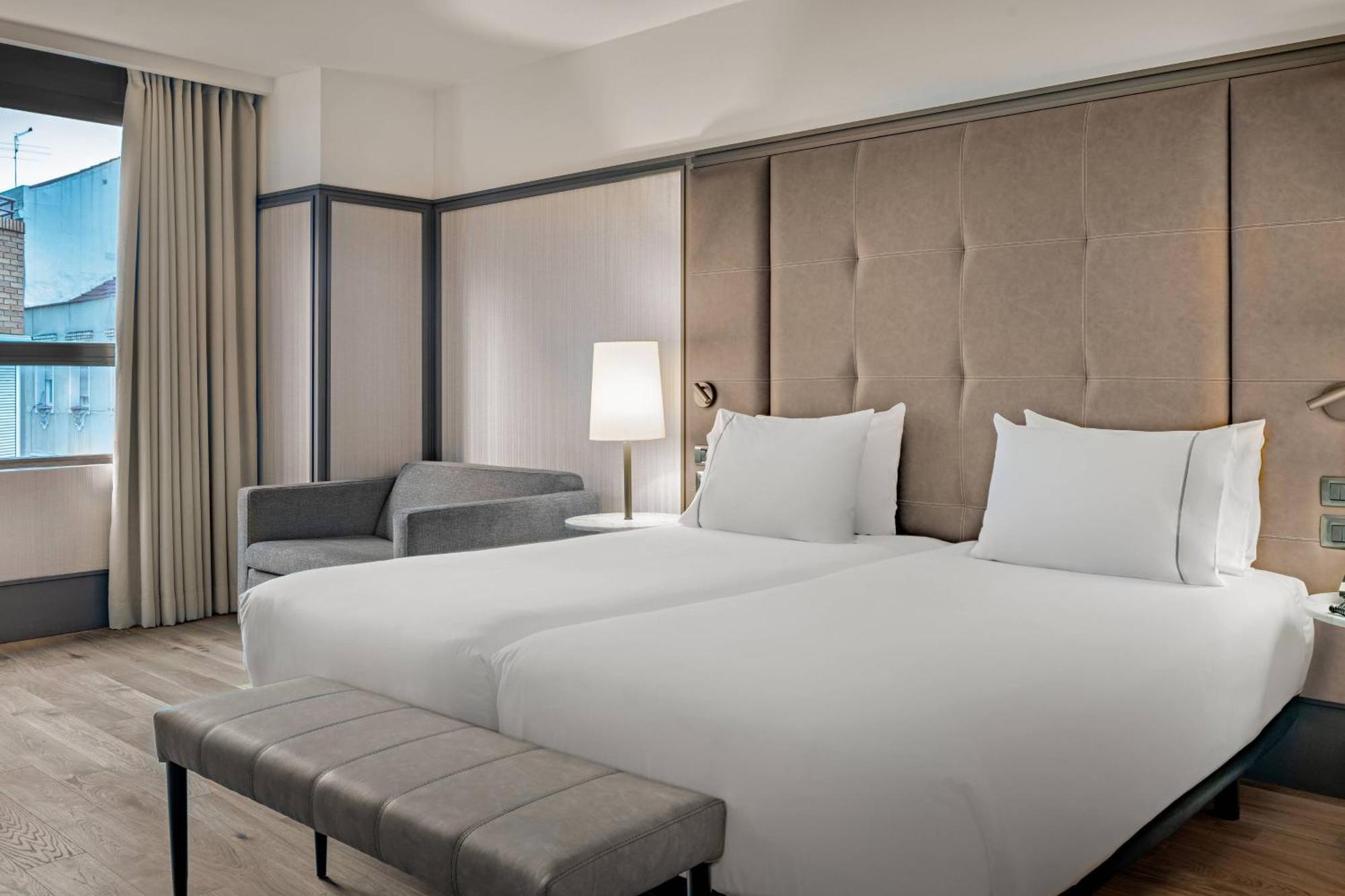 Ac Hotel Avenida De America By Marriott Madrid Exteriér fotografie